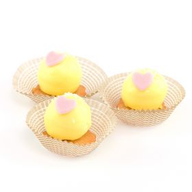 <strong>Monoporcja o smaku ananasa (minimalne zamówienie 6 szt.)</strong>Słodki stół